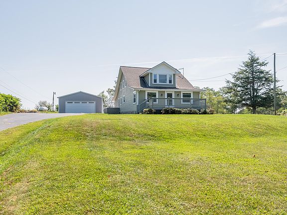2nd image of 165 Crescent Dr