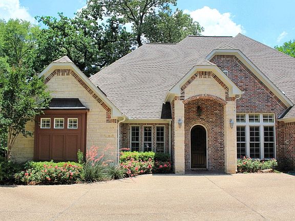 4th image of 209 Dogwood Lakes Cir