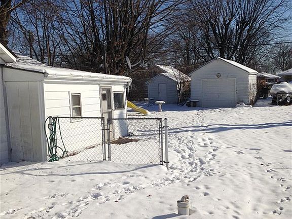 4th image of 2606 Ontario Ave