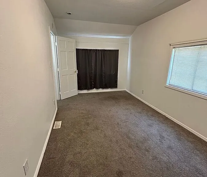 1250 Ames St — Photo 4