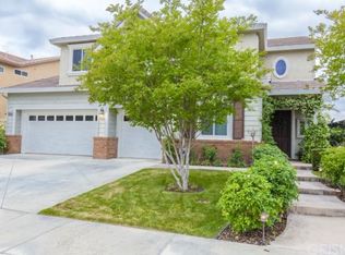 28433 Incline Ln, Saugus, CA 91390