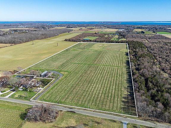 2nd image of 4100 Oregon Rd