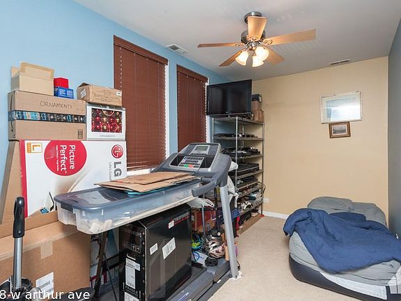 5th image of 1448 W Arthur Ave #318