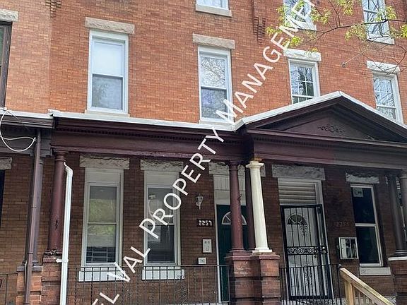 2nd image of 2257 N Park Ave #1