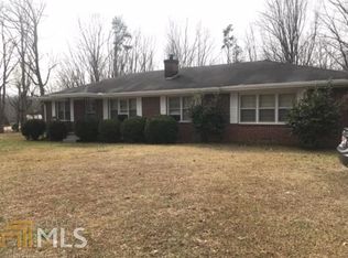 3556 McEver Lake Rd, Pendergrass, GA 30567