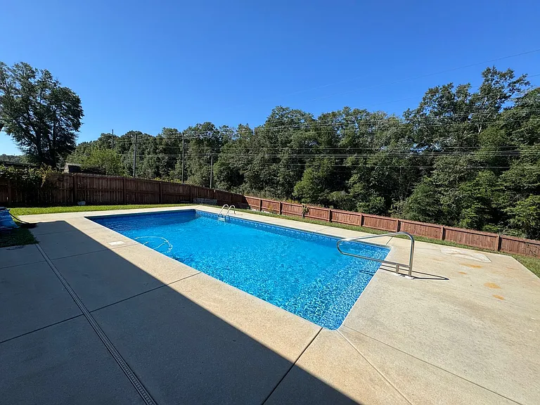 903 Homestead Way — Photo 3