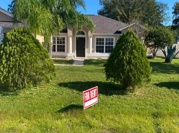 17 Rockne Ln, Palm Coast, FL 32164