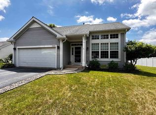 1551 Livingston Dr, Rockford, IL 61107