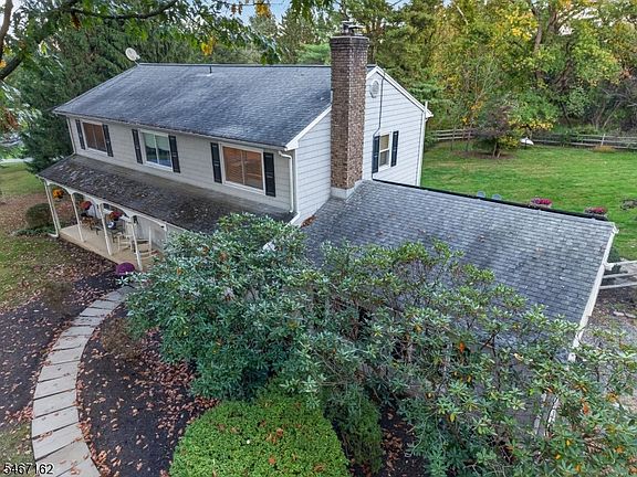 5th image of 123 Rounseville Rd