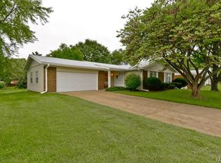 3001 Headland Dr, Saint Charles, MO 63301