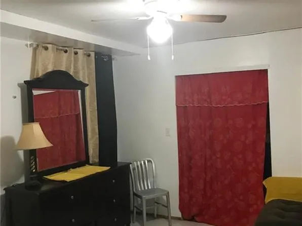 619 East 86th Street image 16 of 21