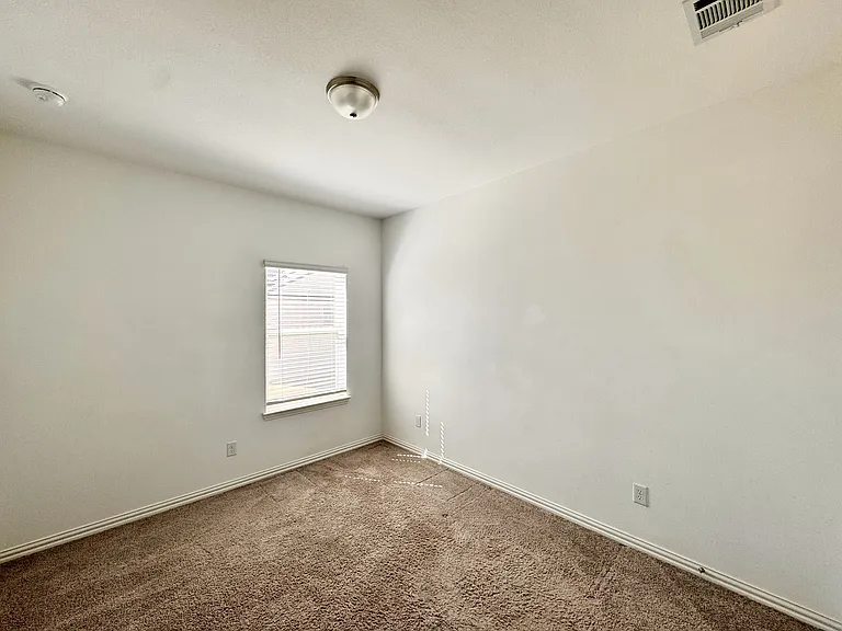 1065 Keene Ridge Dr — Photo 9