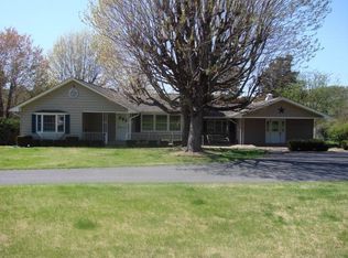 126 Ida Loop Rd, Luray, VA 22835