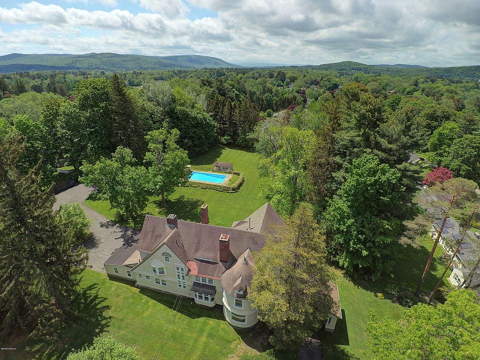 94 Dawes Ave, Pittsfield, MA 01201 Zillow