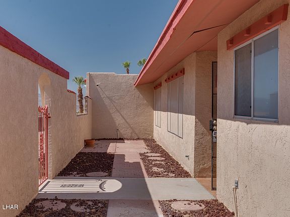 3rd image of 3305 Cinnamon Dr