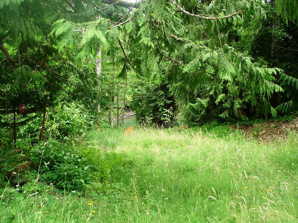 2nd image of 2204 Gravelly Beach Loop NW
