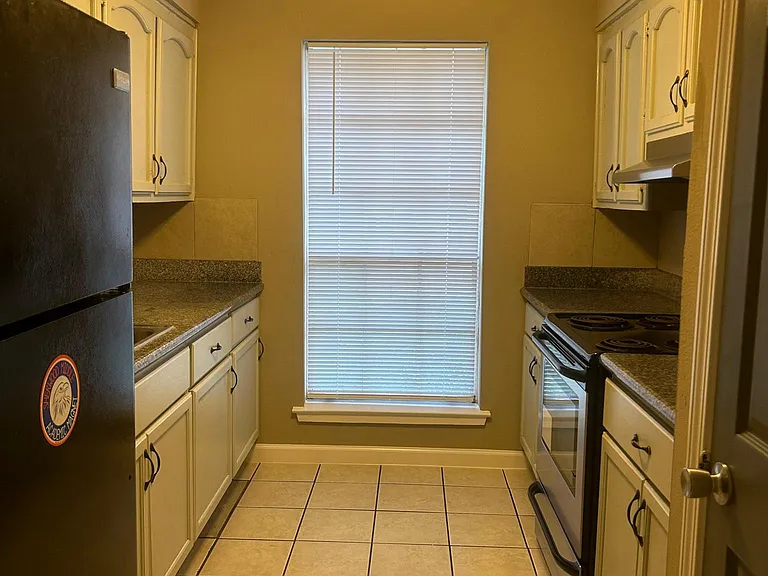 13931 Azalea Park Ave — Photo 8