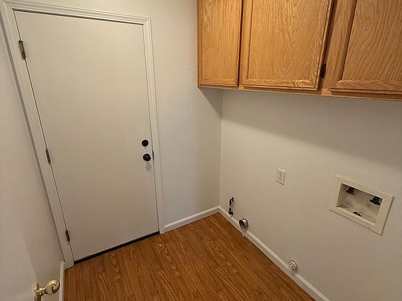 5th image of 3452 Crescent Meadow Dr