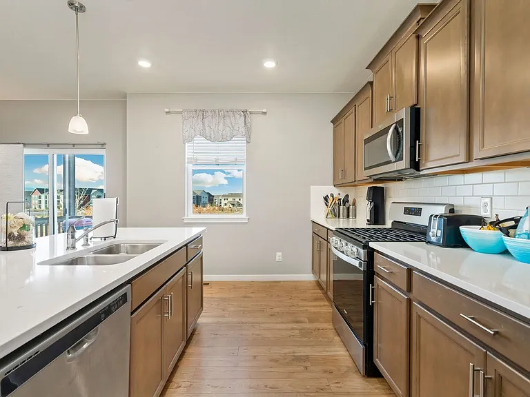 1808 Hydrangea Dr — Photo 10