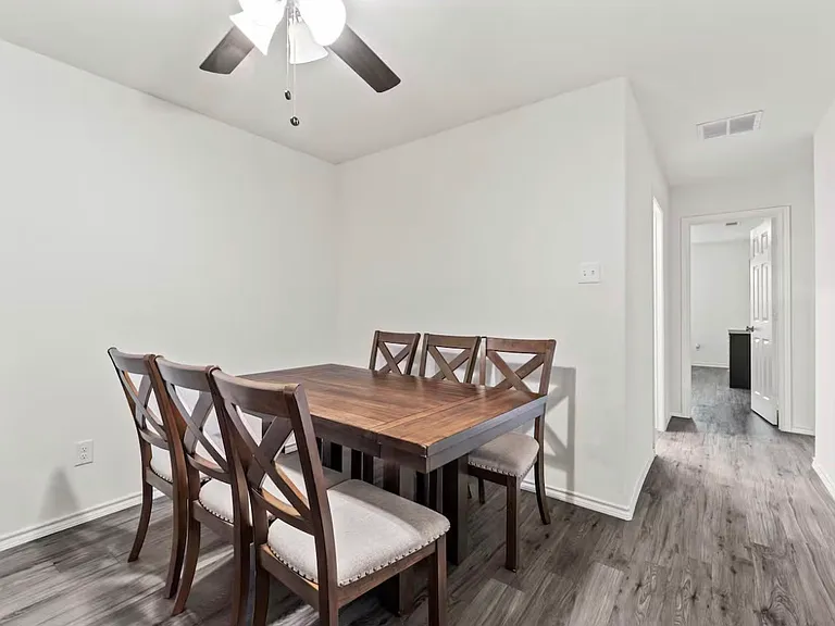2314 Dalworth St #2314 — Photo 17