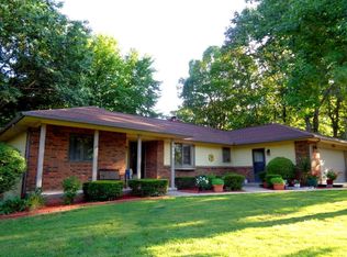 1 Quantock Hills Ln, Bella Vista, AR 72715