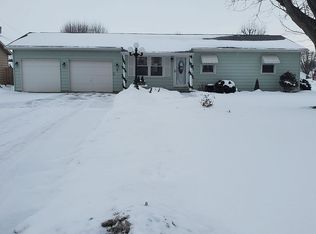 8 Duchess Ln, Tiffin, OH 44883