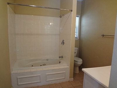 Master BR with jetted tub