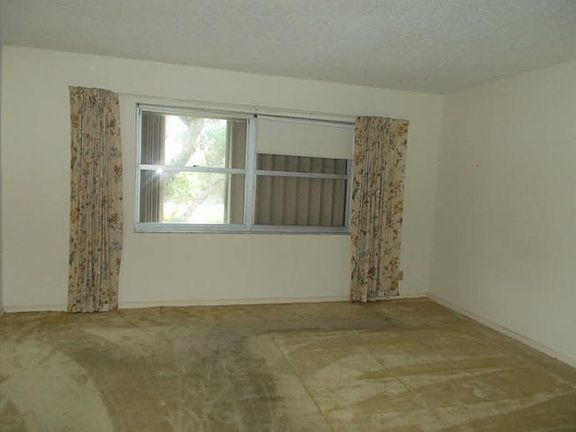3rd image of 5555 N Ocean Blvd APT 10