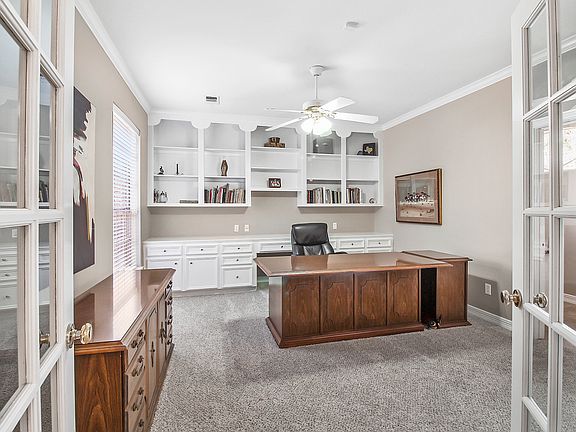 4th image of 1822 Fantasy Woods Dr