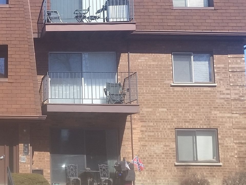 1st image of 700 Cobblestone Cir Unit C