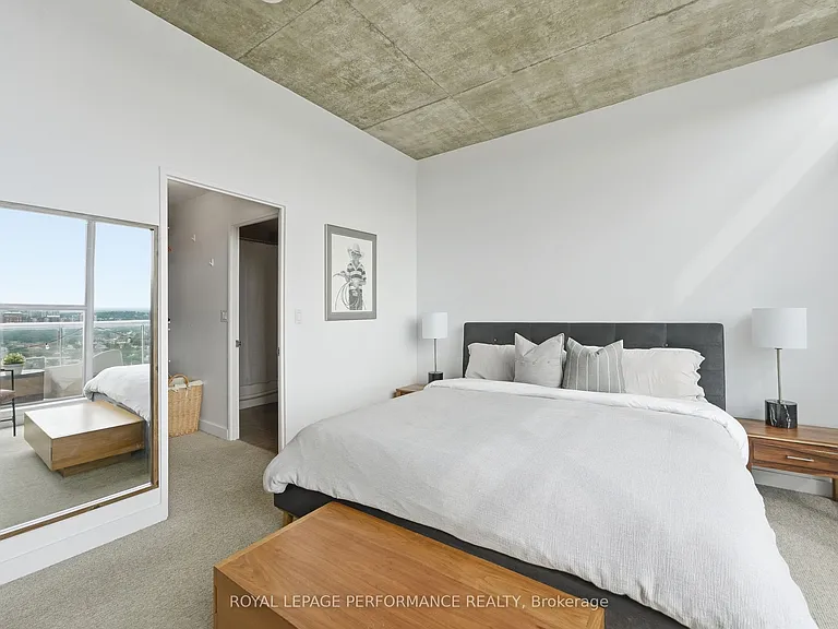 179 George St #PH 2 — Photo 22