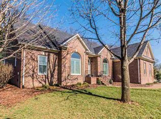 924 Sandwedge Ct, Bowling Green, KY 42103