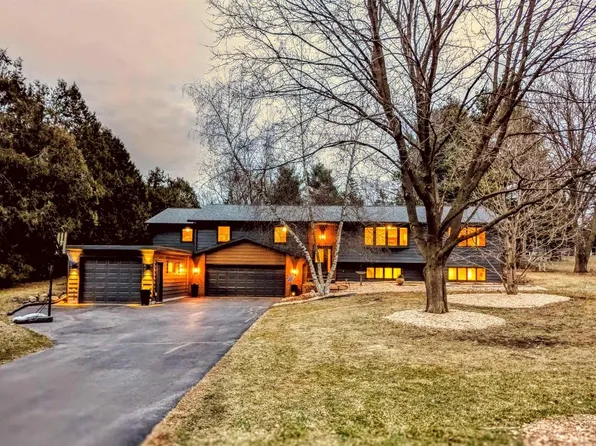 4730 Toepfer Road, Middleton, WI 53562