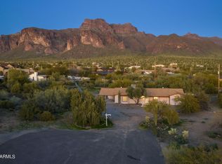 565 S Camino Sereno, Apache Junction, AZ 85119
