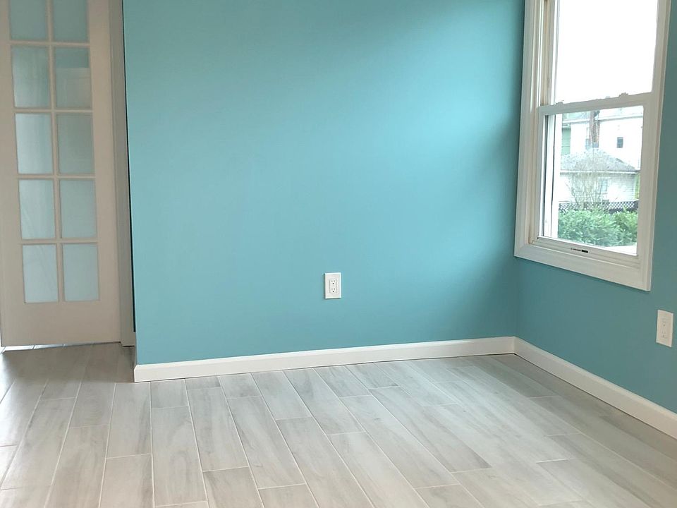 Living room area, mini-split heat/AC.