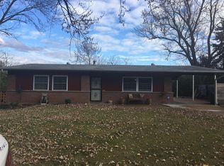 92 Beachcomber Dr, Saint Louis, MO