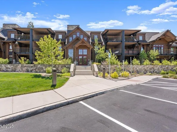 17 Beach Club Dr #213, Stateline, NV 89449