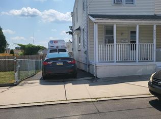 9235 State Rd, Philadelphia, PA 19114