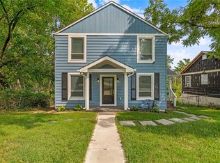 2909 Topping Ave, Kansas City, MO 64129