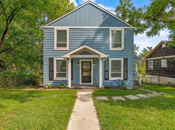 2909 Topping Ave, Kansas City, MO 64129