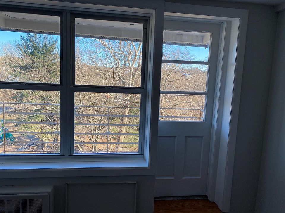 2nd image of 169 Bronx River Rd #6HHH