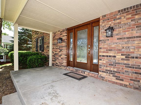2nd image of 7733 Heatherglen Dr