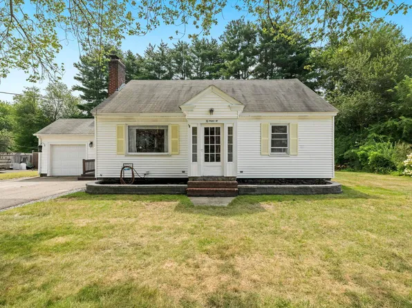 10 Pond Street, Salem, NH 03079