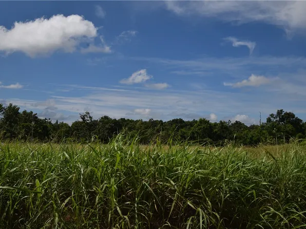 1728 N 5th St, Stilwell, OK 74960