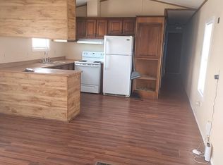 517 E 1st St, Van Horn, TX 79855