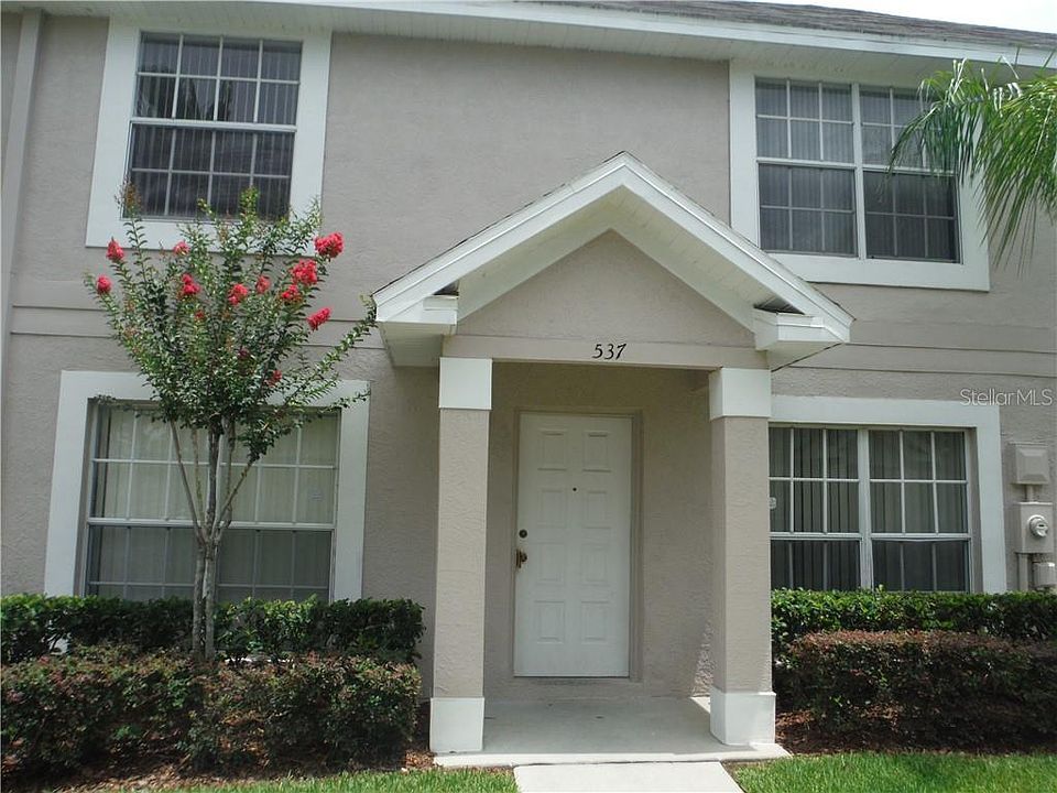 1st image of 537 Kensington Lake Cir