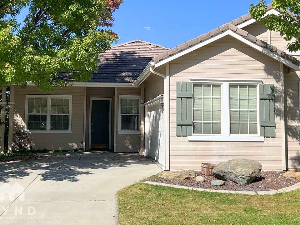 1st image of 2640 Arrowsmith Dr
