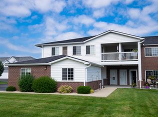 835 Lannon Ter, Racine, WI 53406