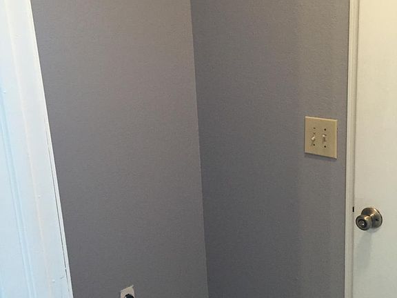 5th image of 1300 Eastgate Dr