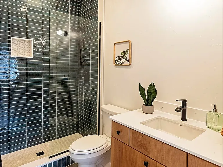 1215B Basecamp Dr #B — Photo 15